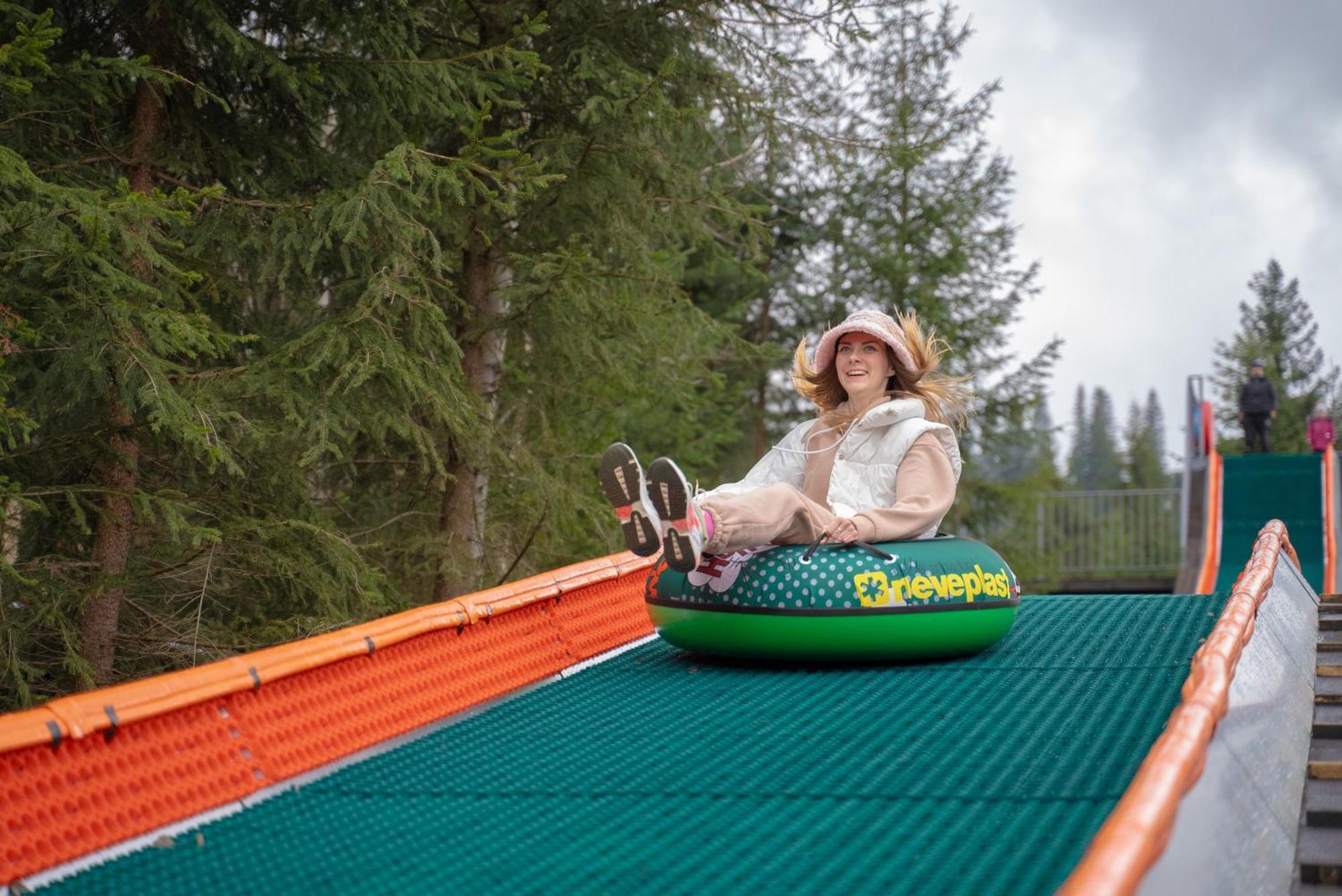 Phoenix Relax Park Буковел Екстериор снимка
